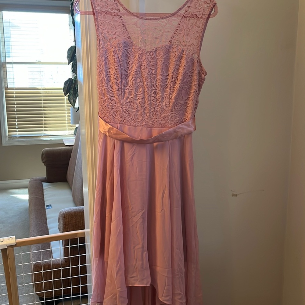 BERY LOVE PINK MAXI DRESS. SIZE MEDIUM. NWT.